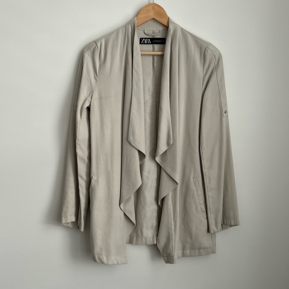 ZARA Beige Open Front Belted Cardigan / Blazer